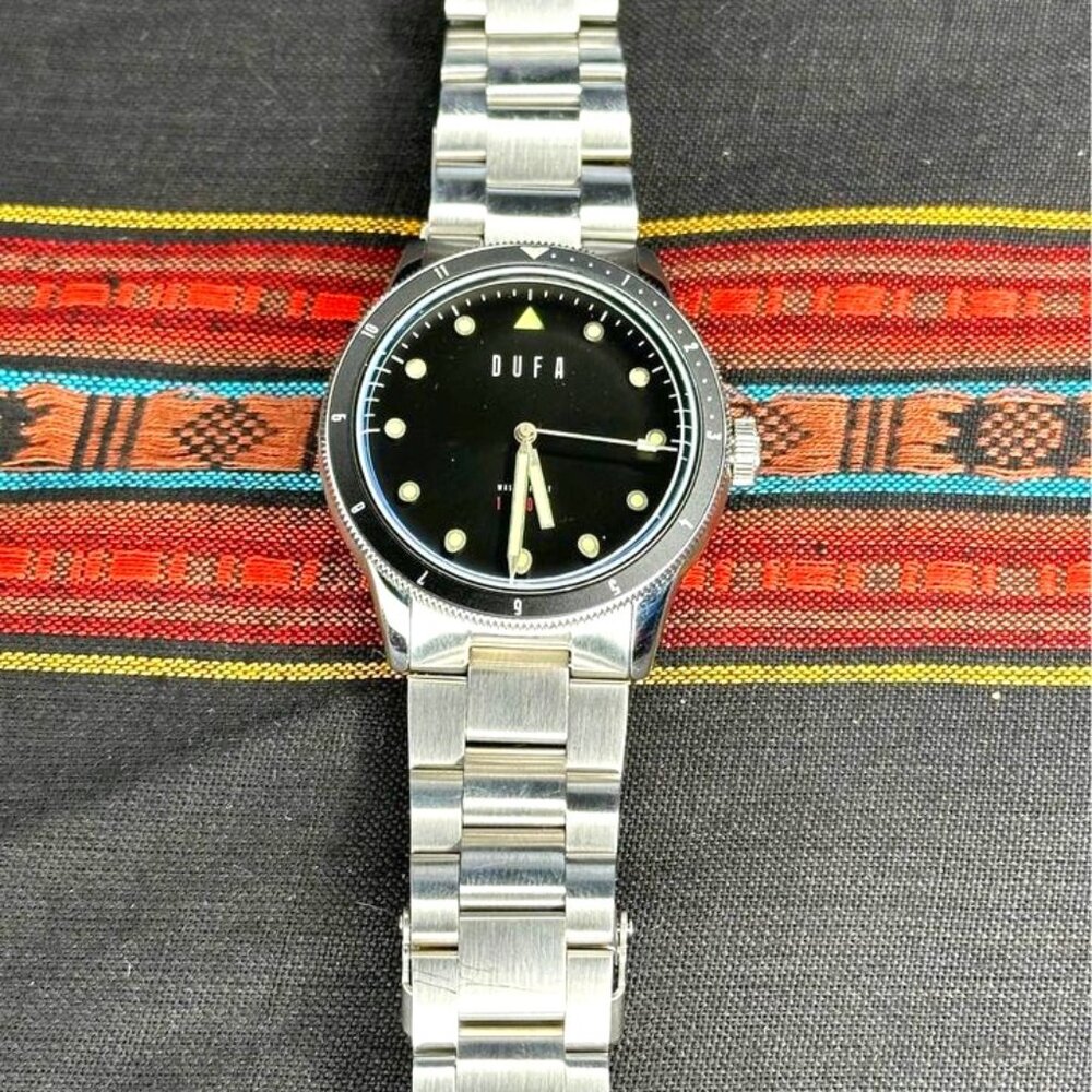 Dufa DF-9035  Mens Wristwatch